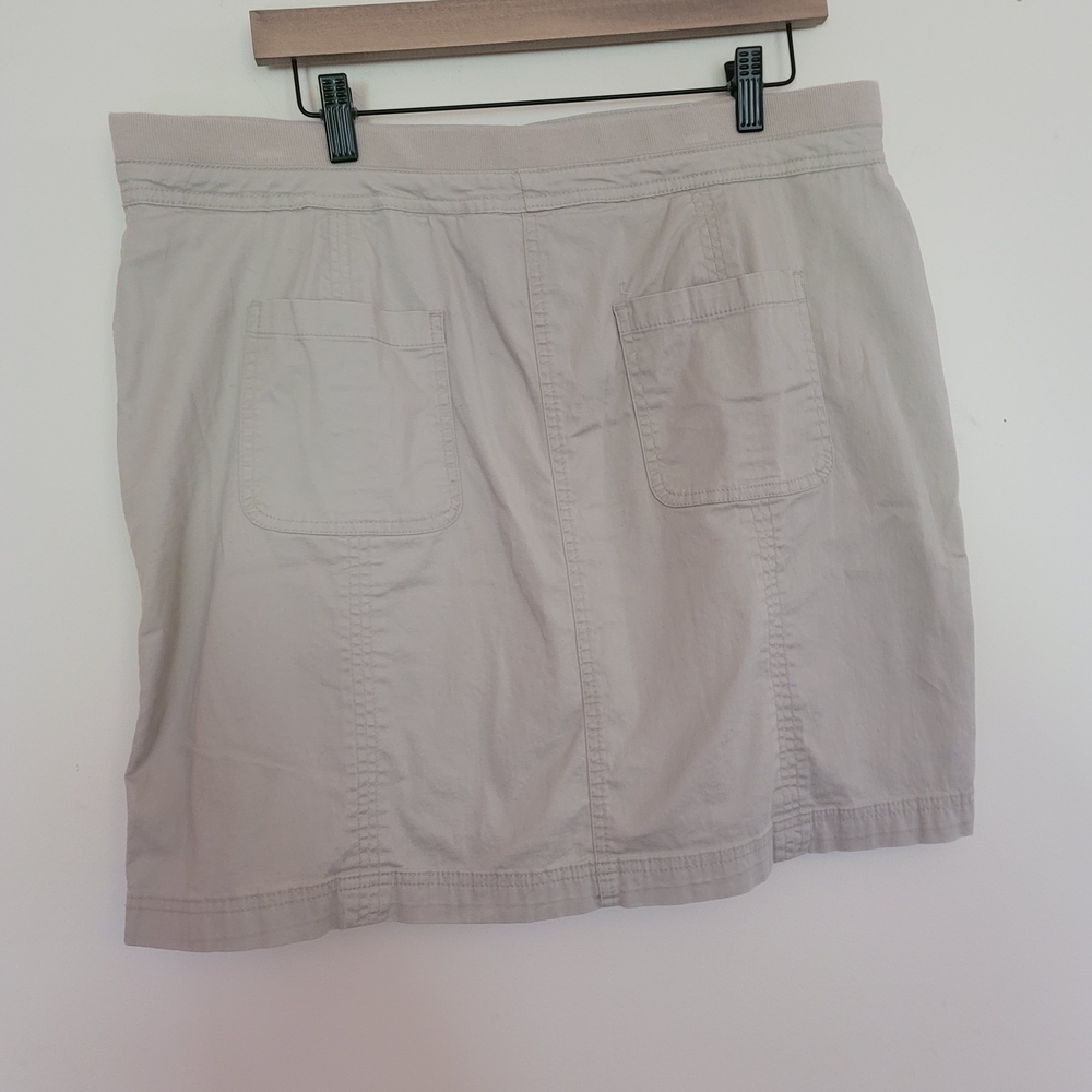Karen Scott Khaki Skort - Picture 2 of 3